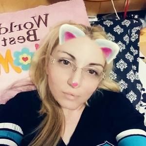 Meet your Posher, Janelle